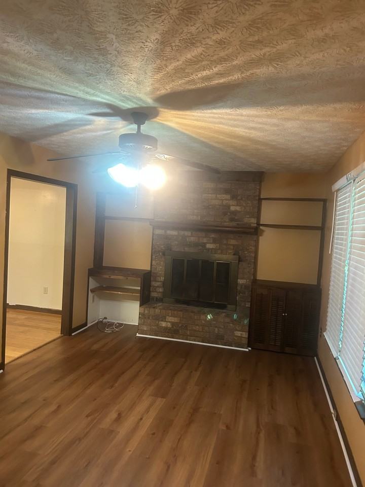 198 Fairfield Cir - Photo 5 of 16