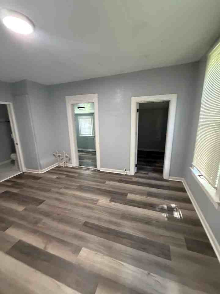1215 Racine St - Photo 5 of 6