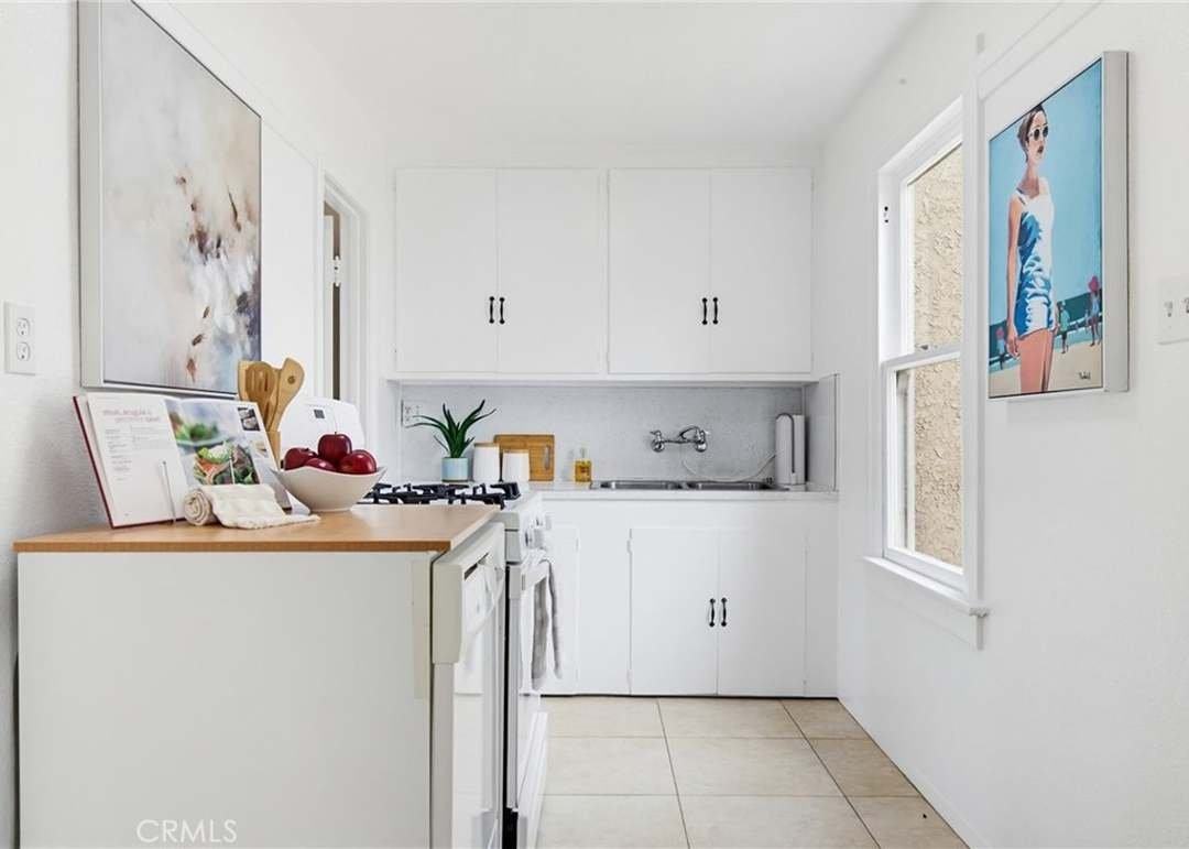 117 Prospect Ave - Photo 3 of 18