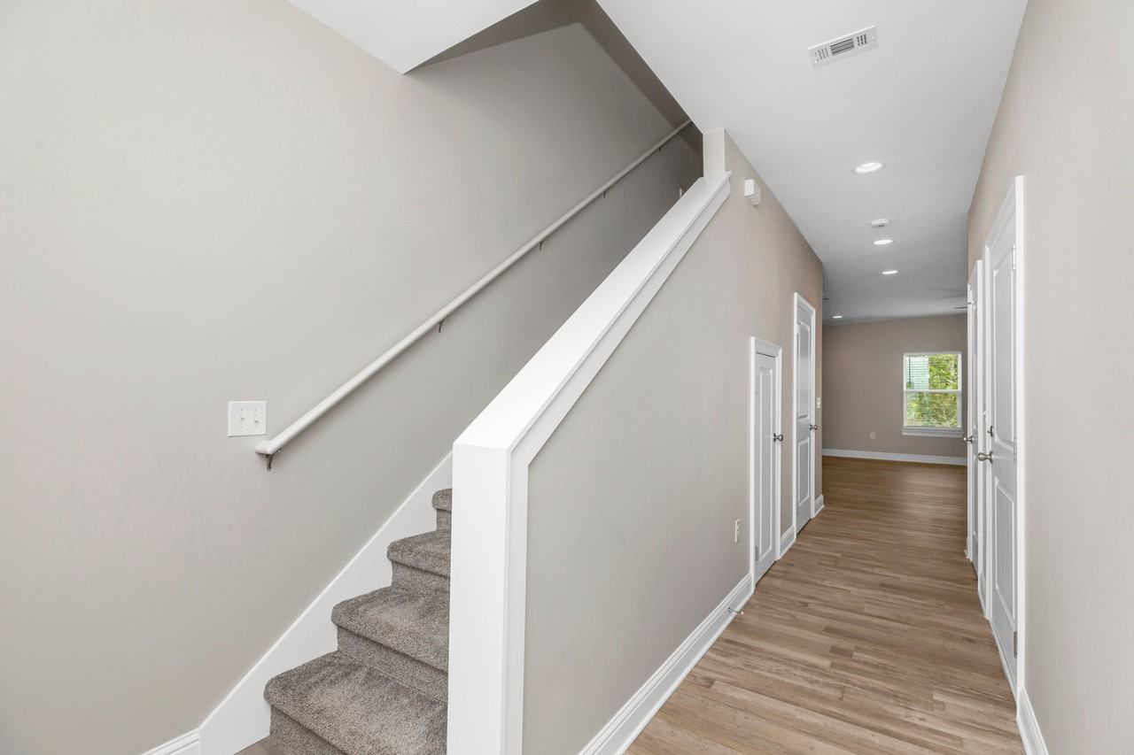 216 Walton Ave - Photo 2 of 19