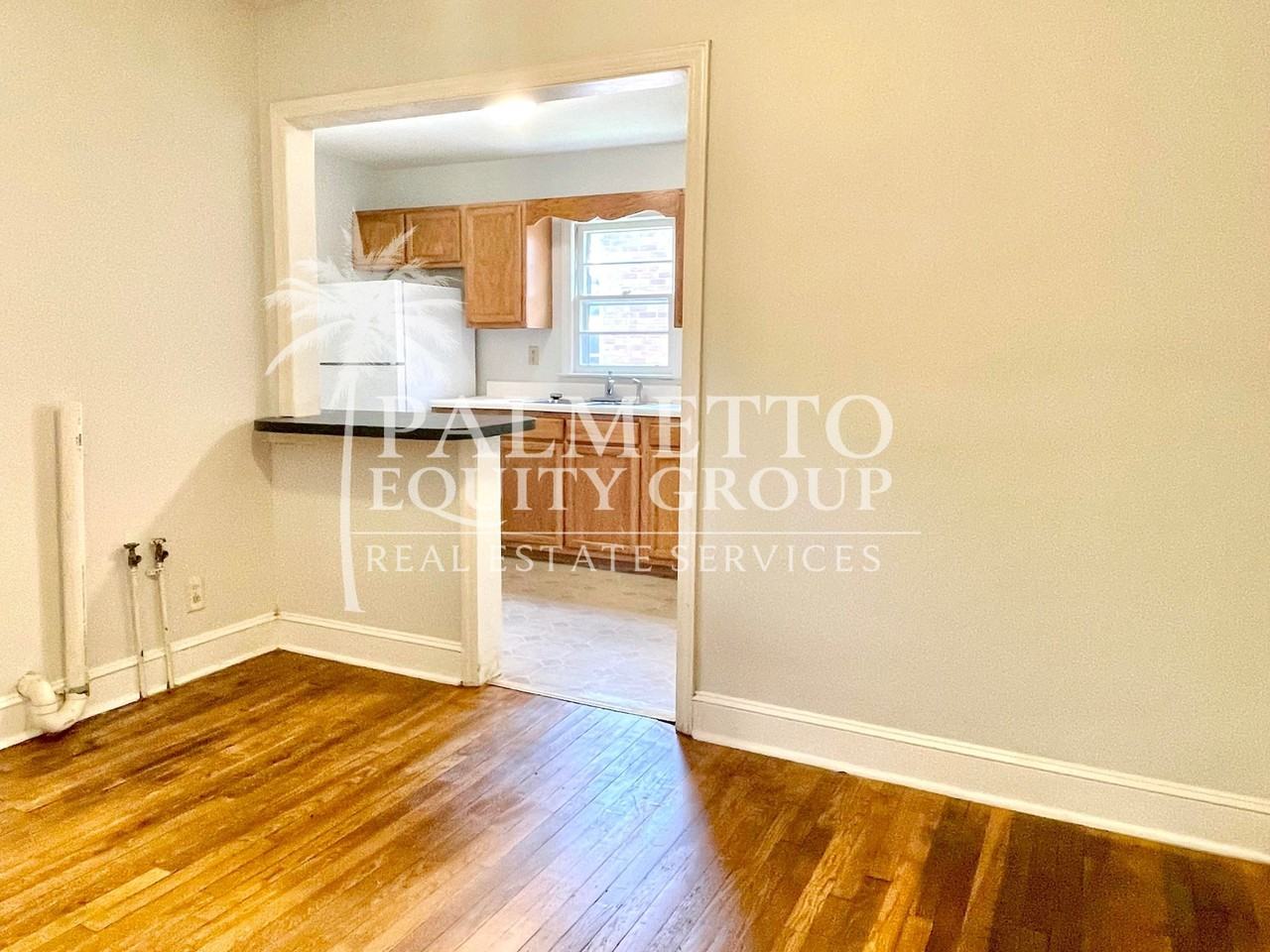 908 Glenwood Ave - Photo 6 of 9