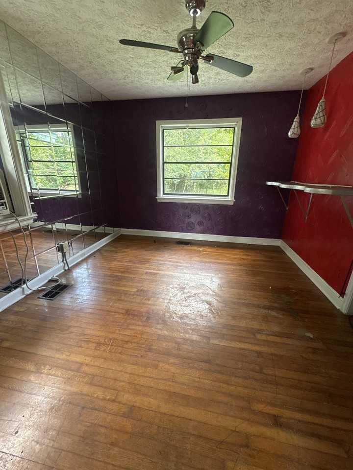3844 Narrow Lane Rd #B - Photo 4 of 10