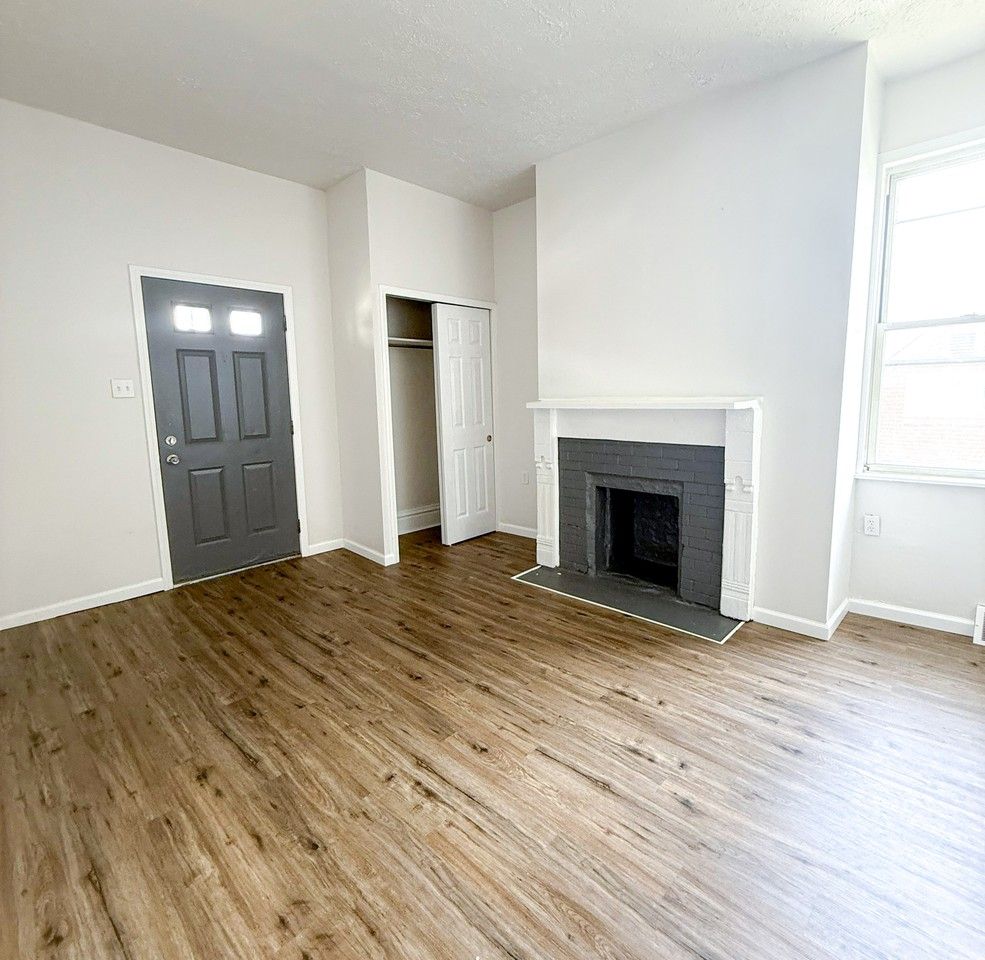 1404 Wareman Ave #1 - Photo 2 of 10