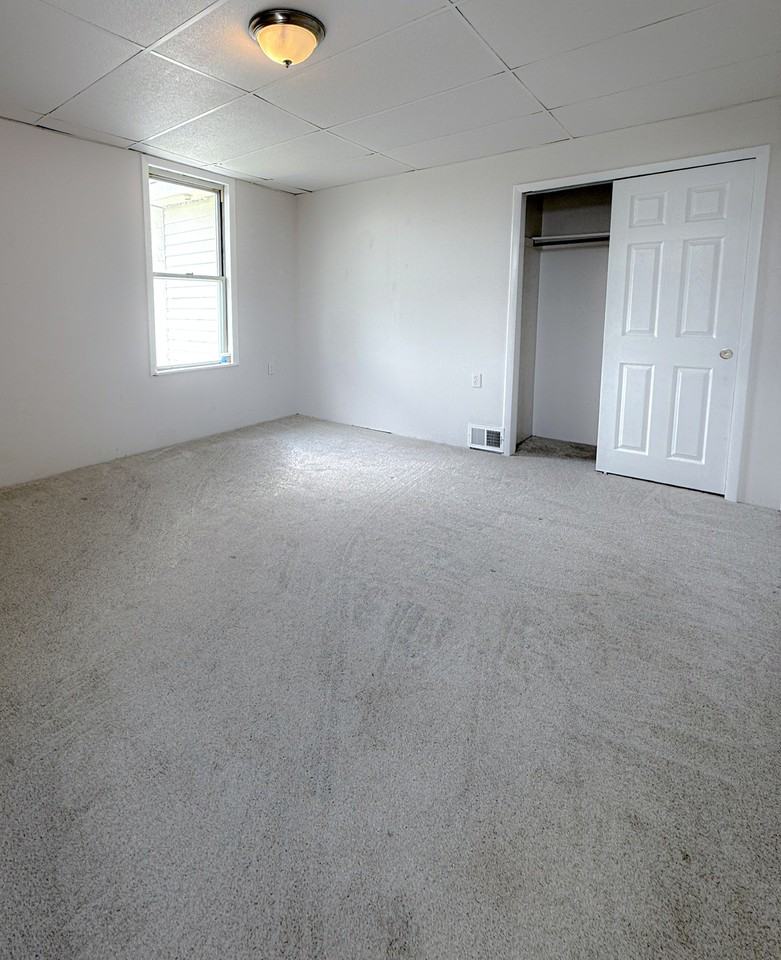 1404 Wareman Ave #1 - Photo 7 of 10
