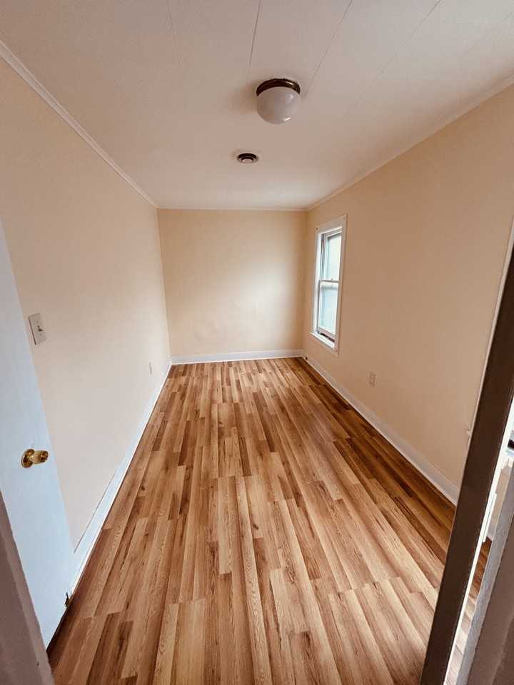 116 Bay St #3 - Photo 2 of 7
