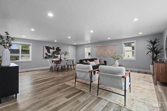 2043 S Leadville Ave #NA - Photo 2 of 25