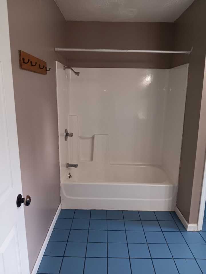 2560 Celtic Dr #NA - Photo 4 of 9