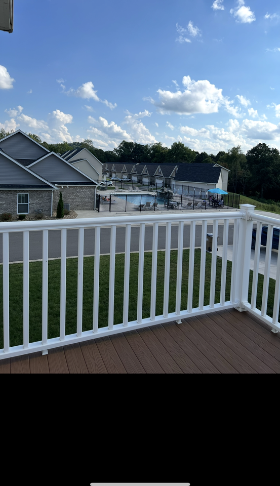 201 Red Oak Ln #201 - Photo 5 of 11
