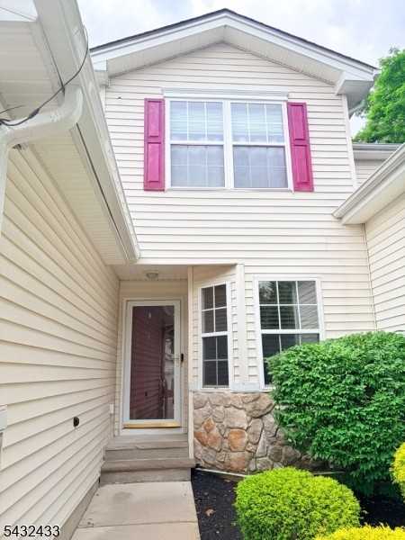 26 Spruce Hills Ct #NA - Photo 2 of 24