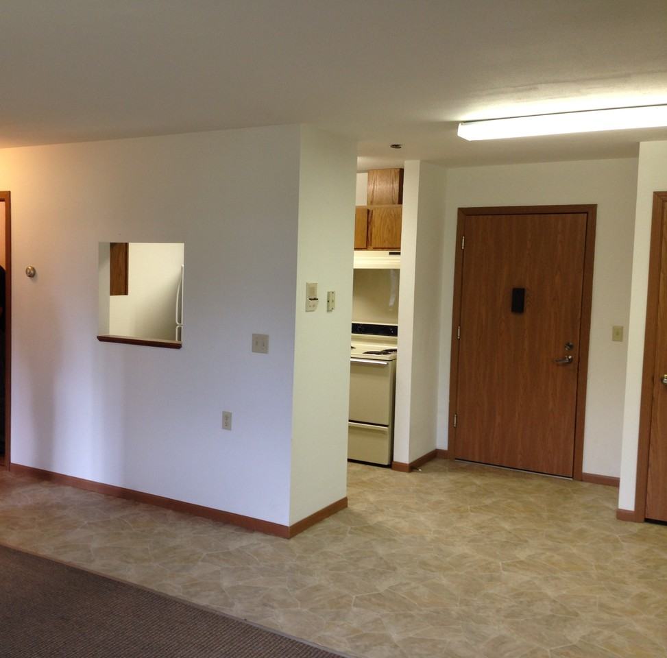 148 Main St #3 - Photo 3 of 8