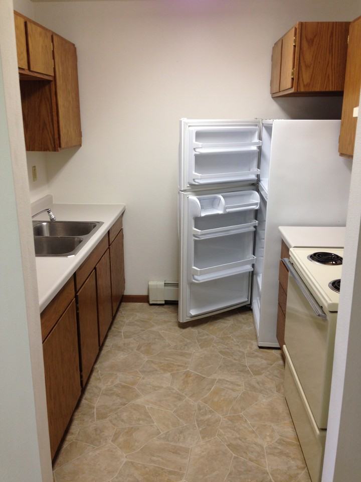 148 Main St #3 - Photo 4 of 8