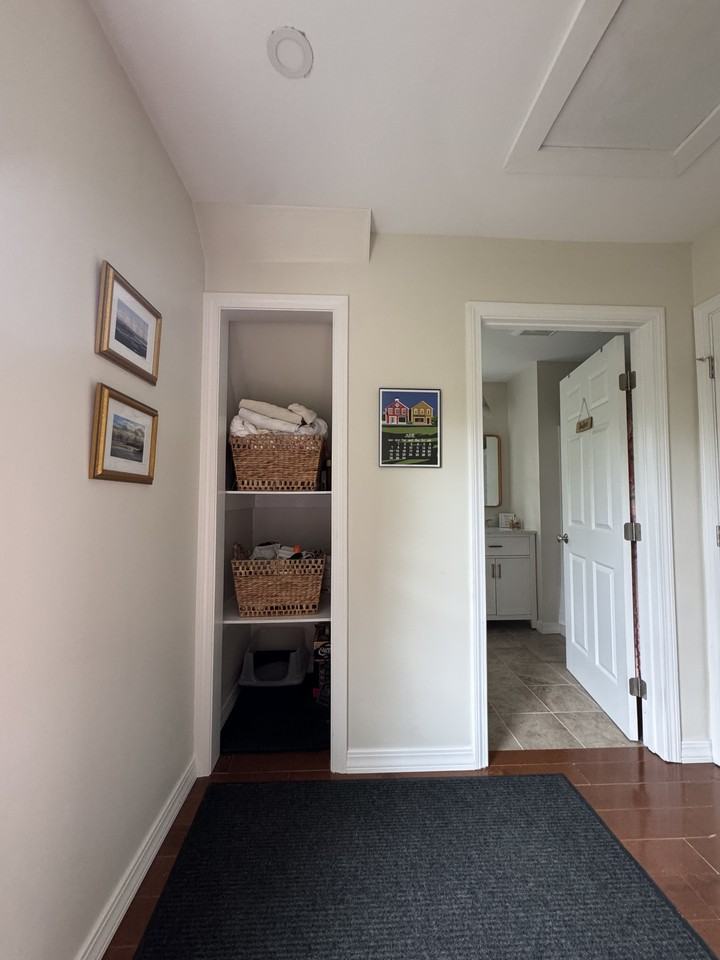 141 Cass St - Photo 4 of 17