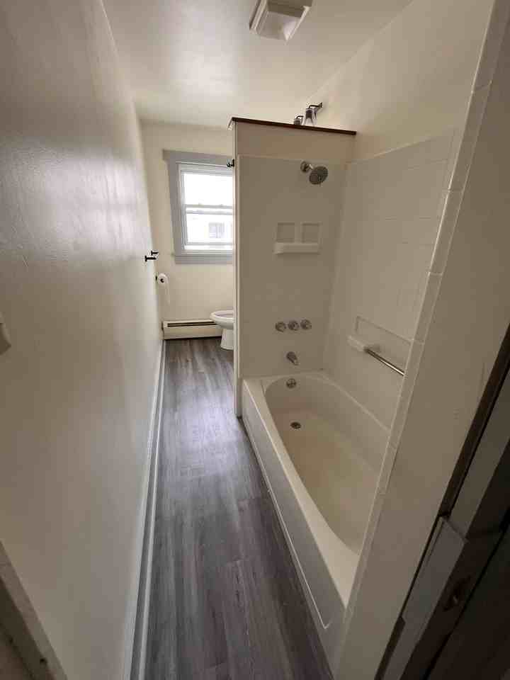 256 Catawissa Ave #1-2 - Photo 5 of 14