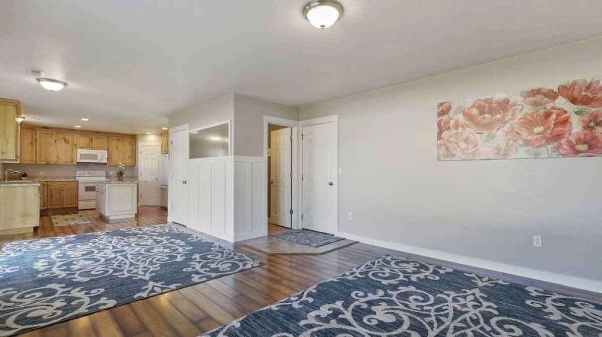 1781 Beaumont Dr #NA - Photo 7 of 16