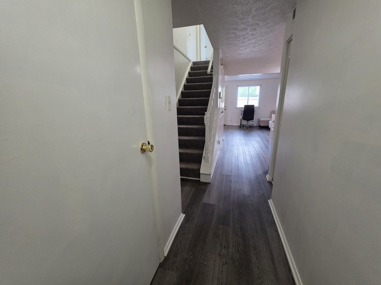 1326 Vanasse Ct - Photo 3 of 16