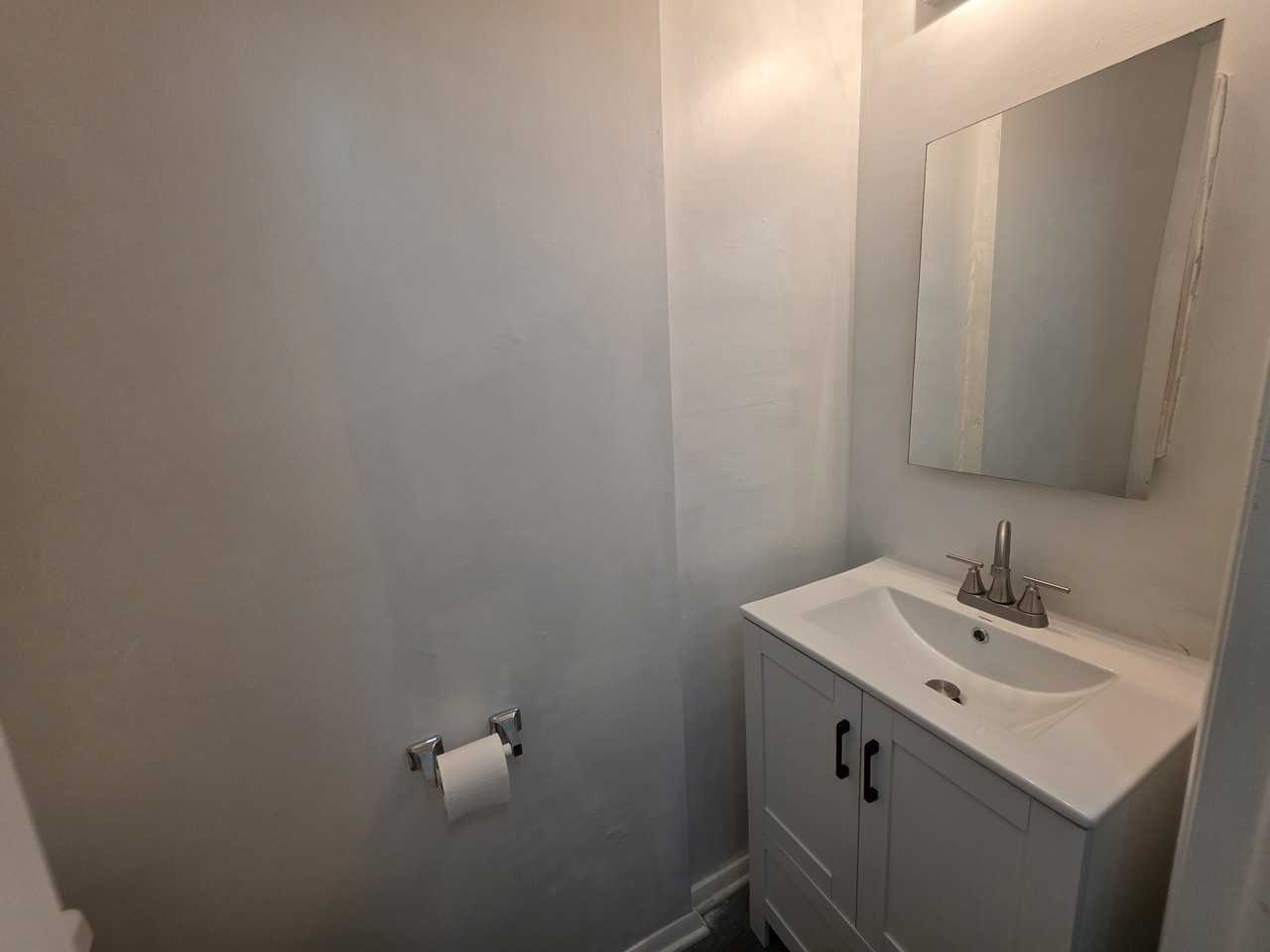 1326 Vanasse Ct - Photo 4 of 16