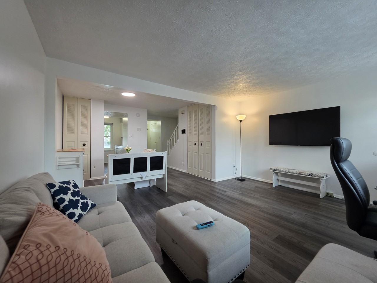 1326 Vanasse Ct - Photo 6 of 16