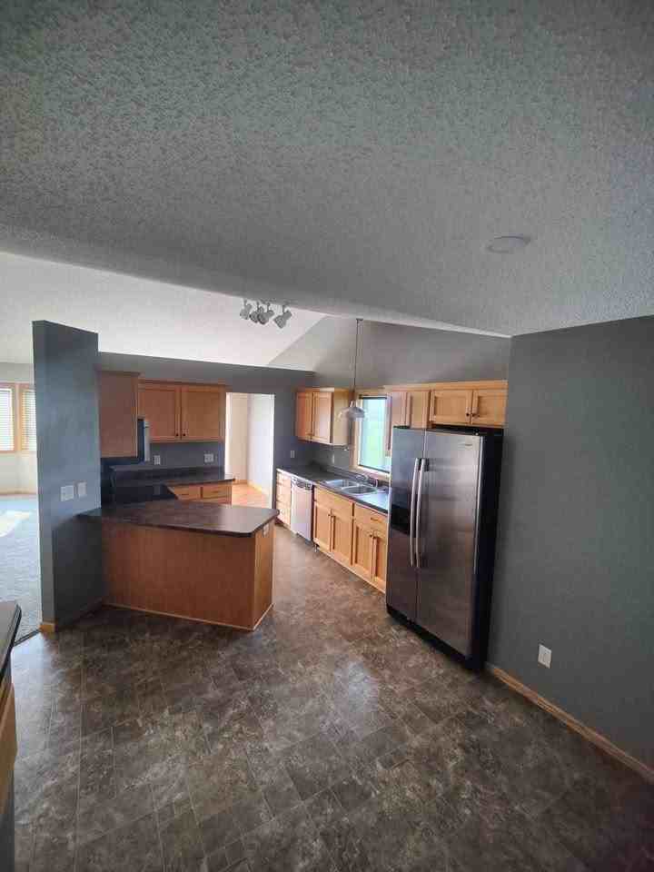 1009 4th Ave Se #NA - Photo 4 of 16