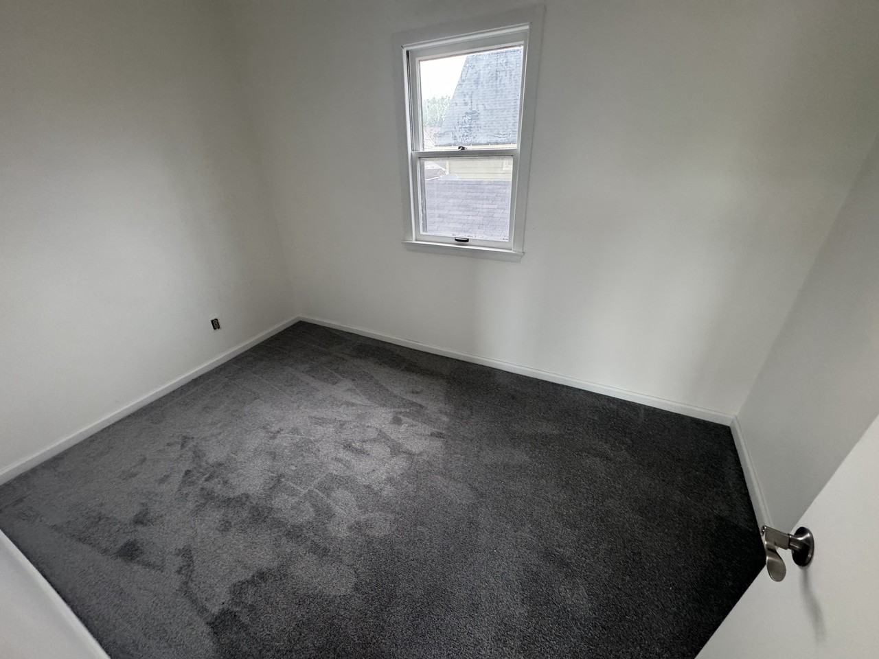 2912 S Chicago Ave - Photo 4 of 14