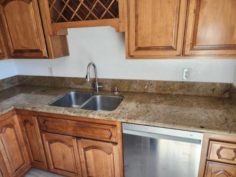 1601 Tina Pl #NA - Photo 4 of 20