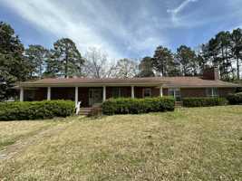 featured image of 120 Pinecrest Dr #NA