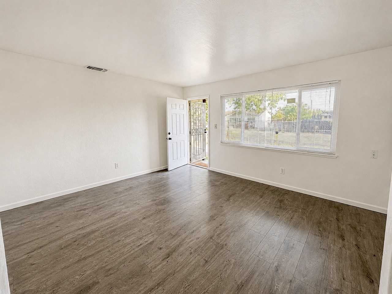 7809 50th Ave #NA - Photo 4 of 12