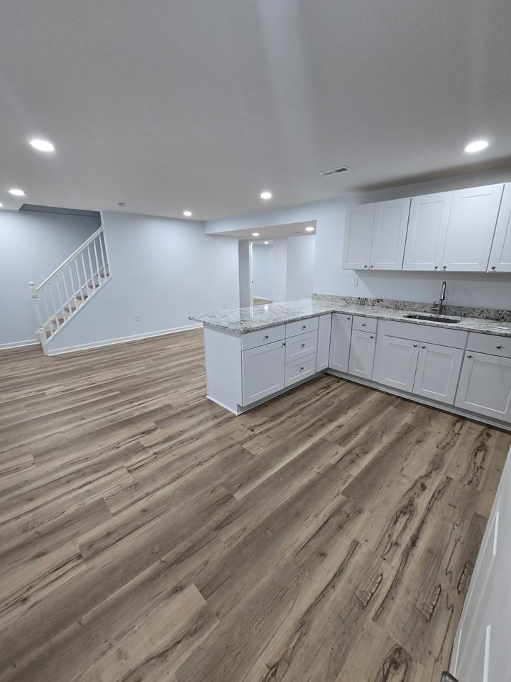 9437 Flowerden Ln #1stFL - Photo 6 of 19