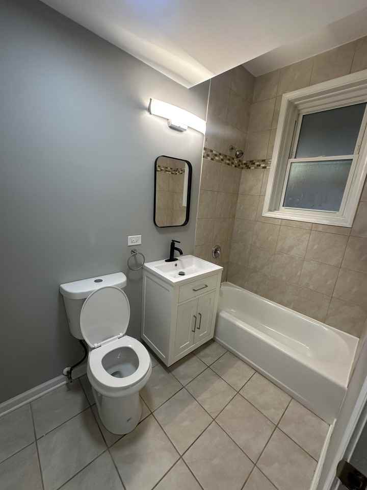 7440 S Jeffery Blvd #1 - Photo 2 of 7