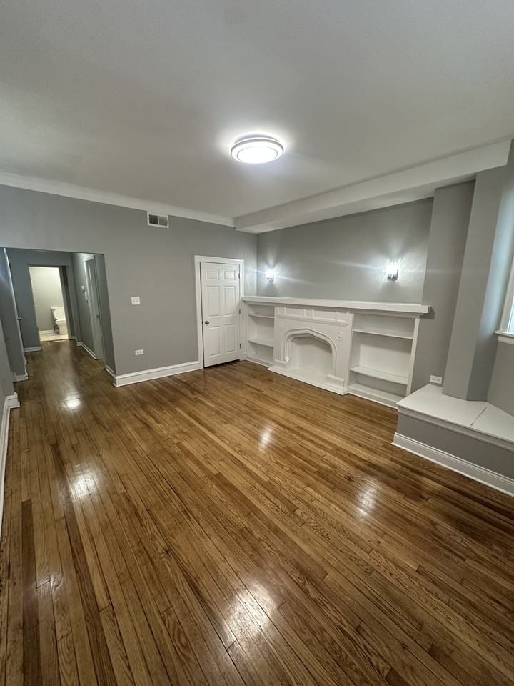 7440 S Jeffery Blvd #1 - Photo 5 of 7