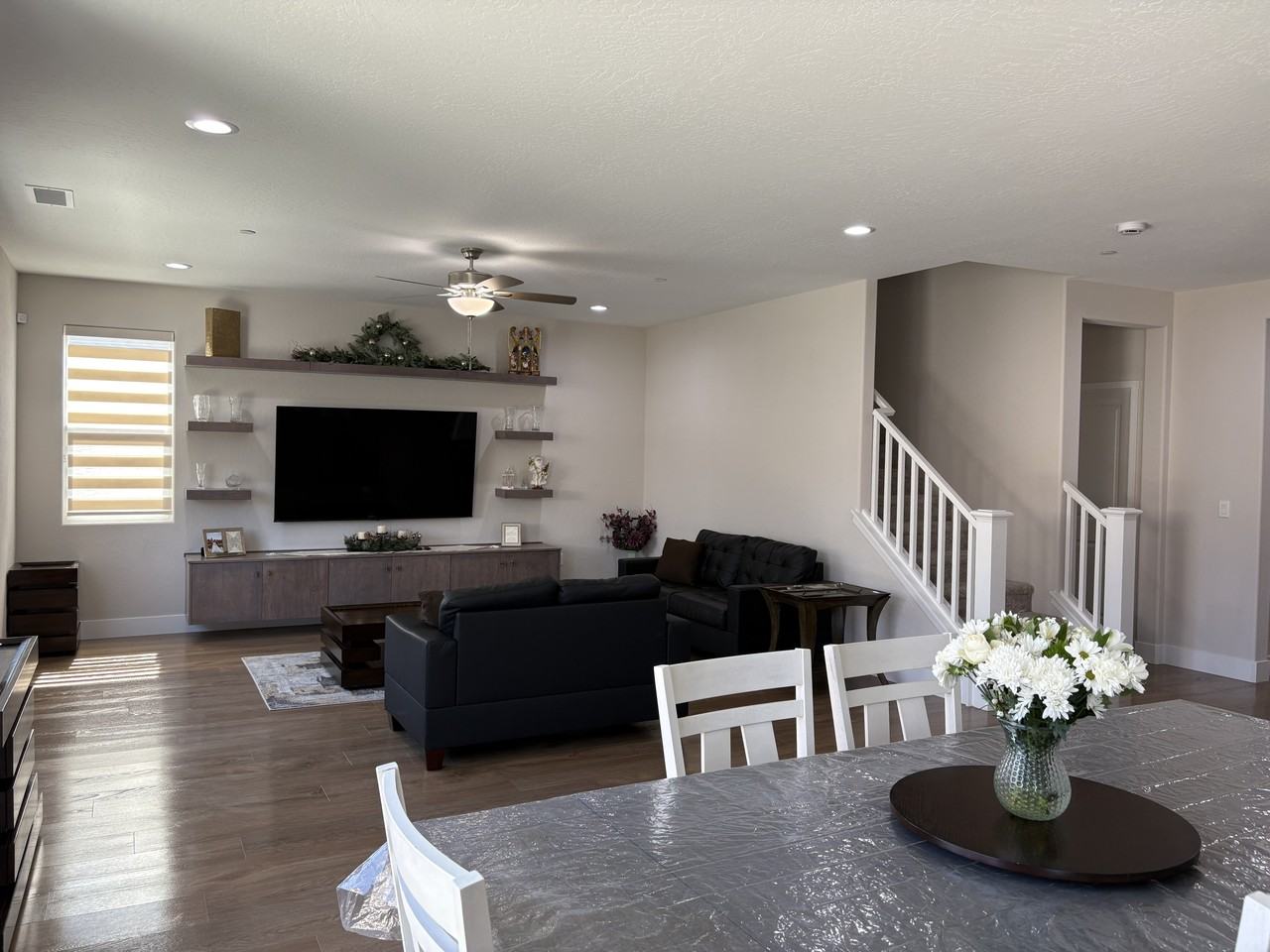2875 E Colina Dr #NA - Photo 2 of 25