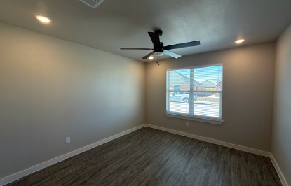 2844 Glennster St #NA - Photo 5 of 14