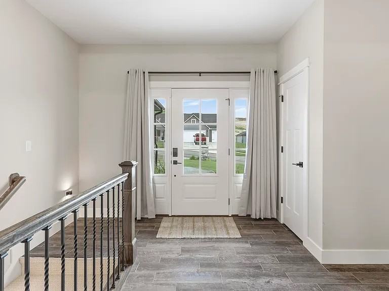 3911 Travers Cir #NA - Photo 4 of 50