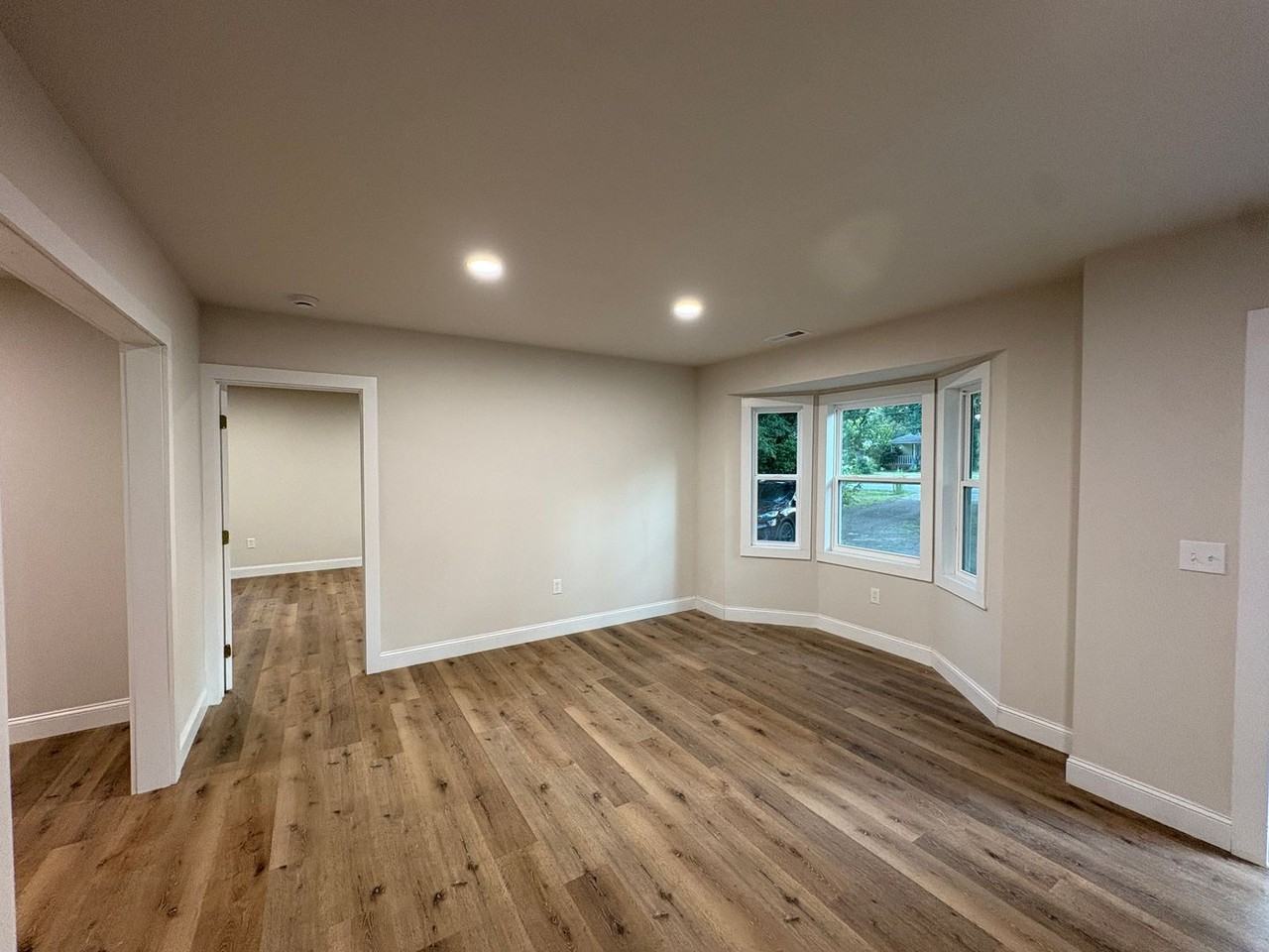 30 Broad Vista Blvd - Photo 2 of 12