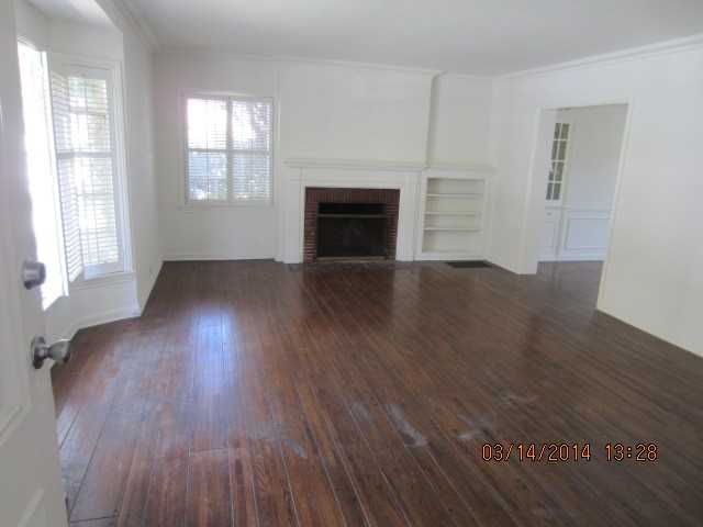 1000 Tiverton Ave #1000 - Photo 6 of 12