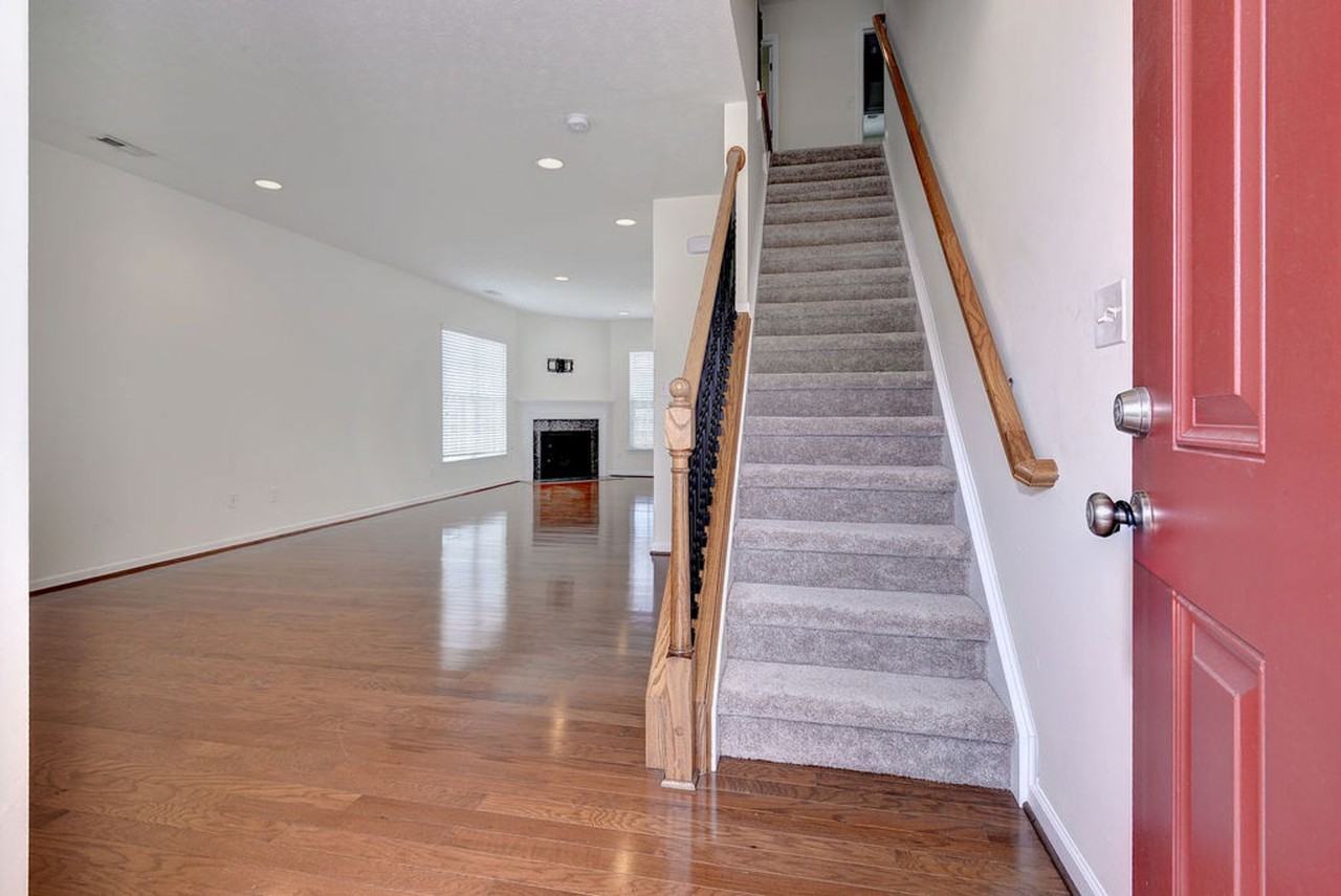 4688 Yeardley Loop - Photo 6 of 45