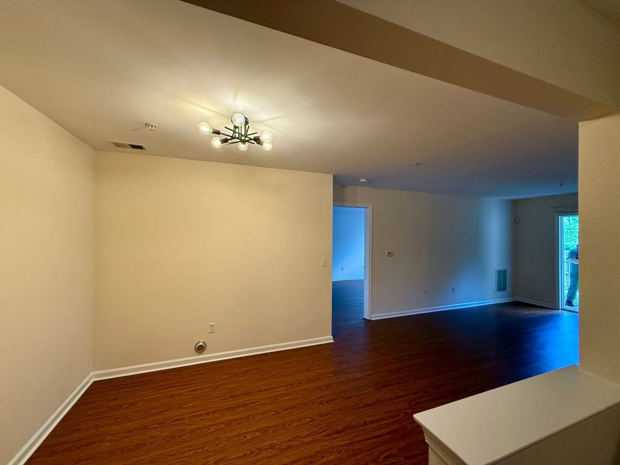 1315 Fernwood Ct - Photo 4 of 15