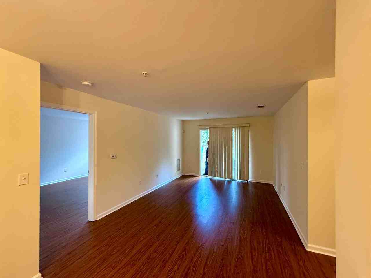 1315 Fernwood Ct - Photo 5 of 15