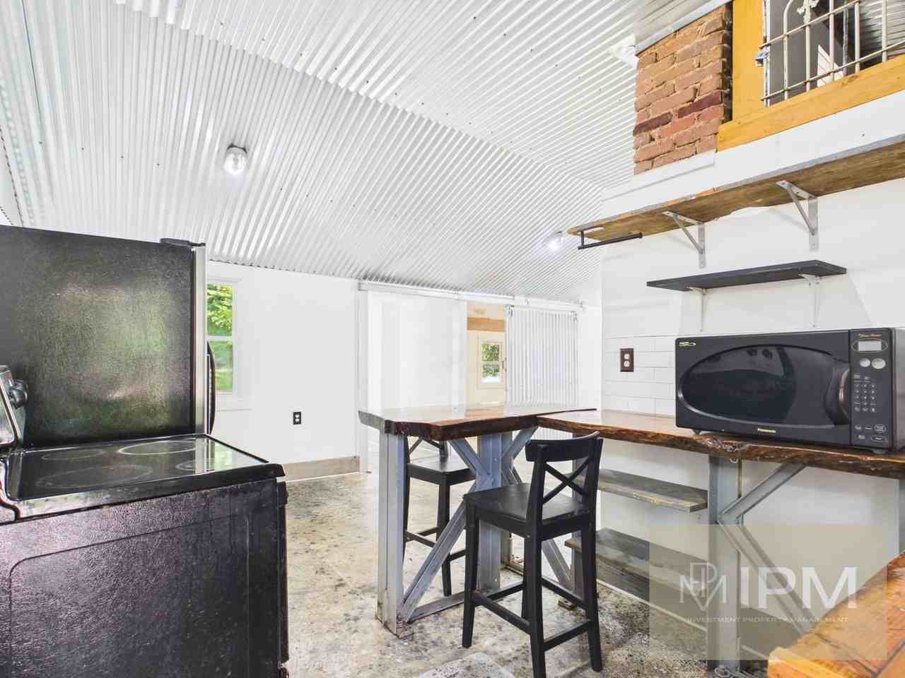 2451 Log Cabin Rd - Photo 4 of 12