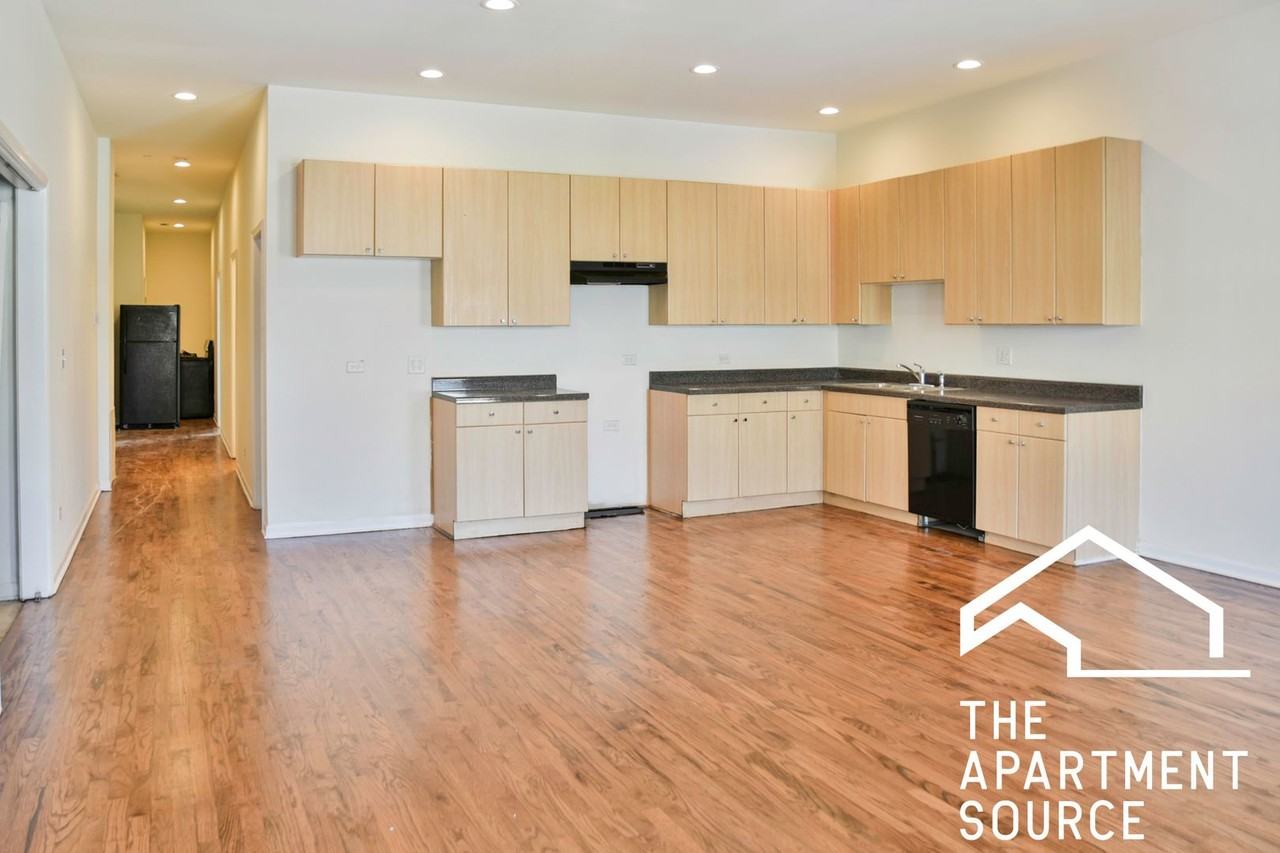 2340 N Milwaukee Ave #2 - Photo 2 of 13
