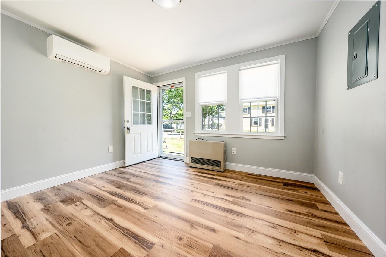 151 Seaview Ave #A - Photo 5 of 21