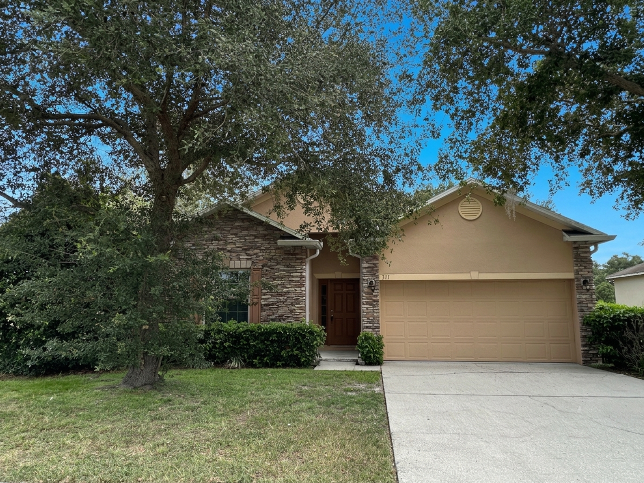 311 Rambling Cir