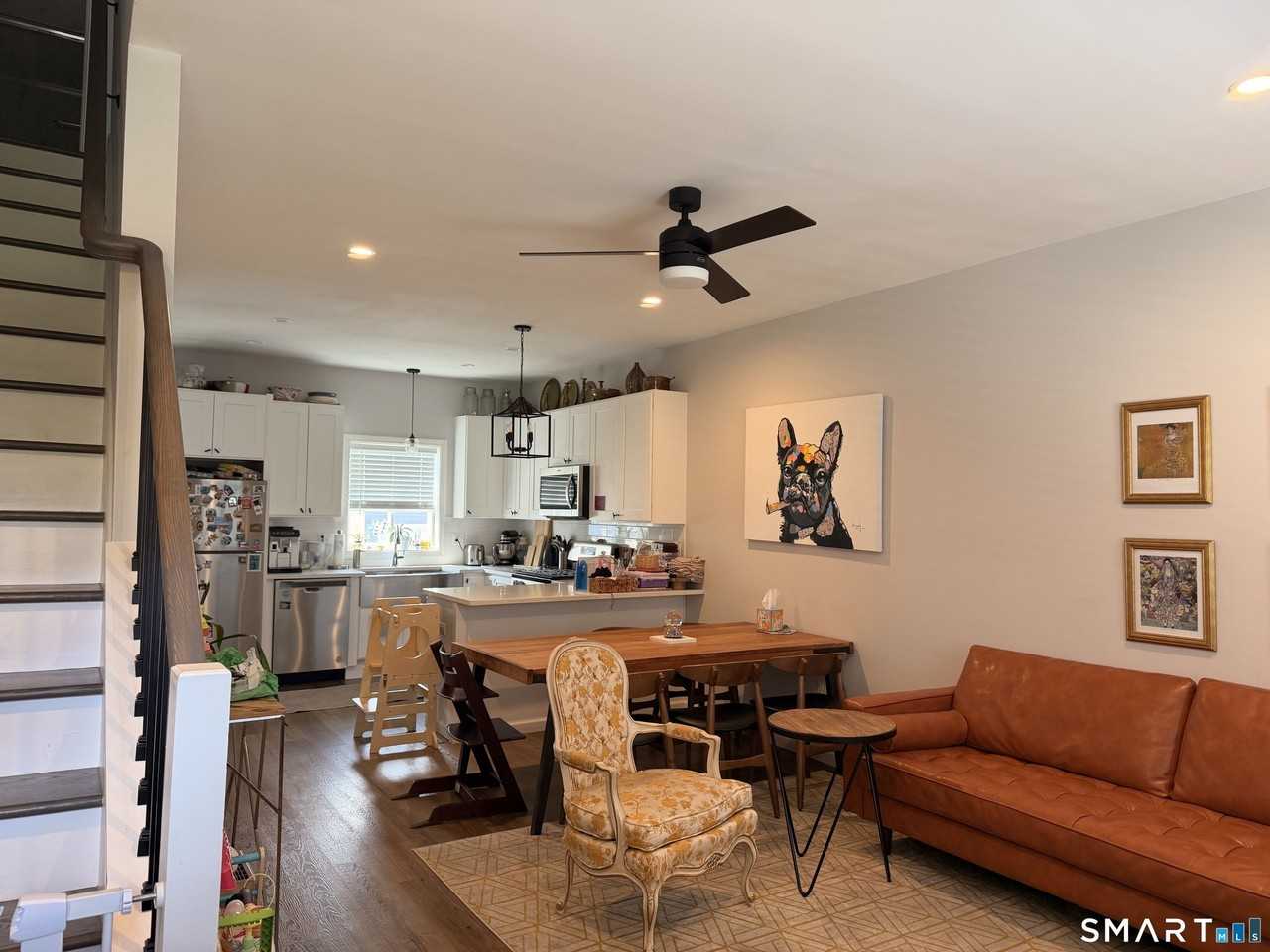 315 Humphrey St #A - Photo 4 of 15