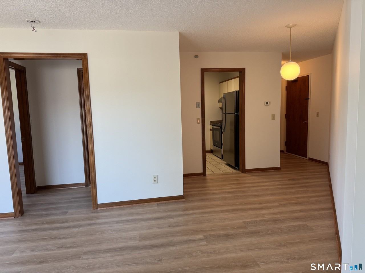 1022 Main St #7 - Photo 4 of 10