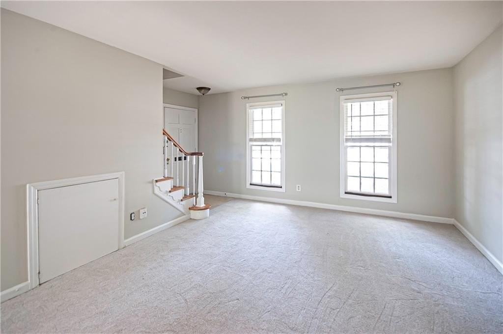 3099 Colonial Way #M - Photo 4 of 19