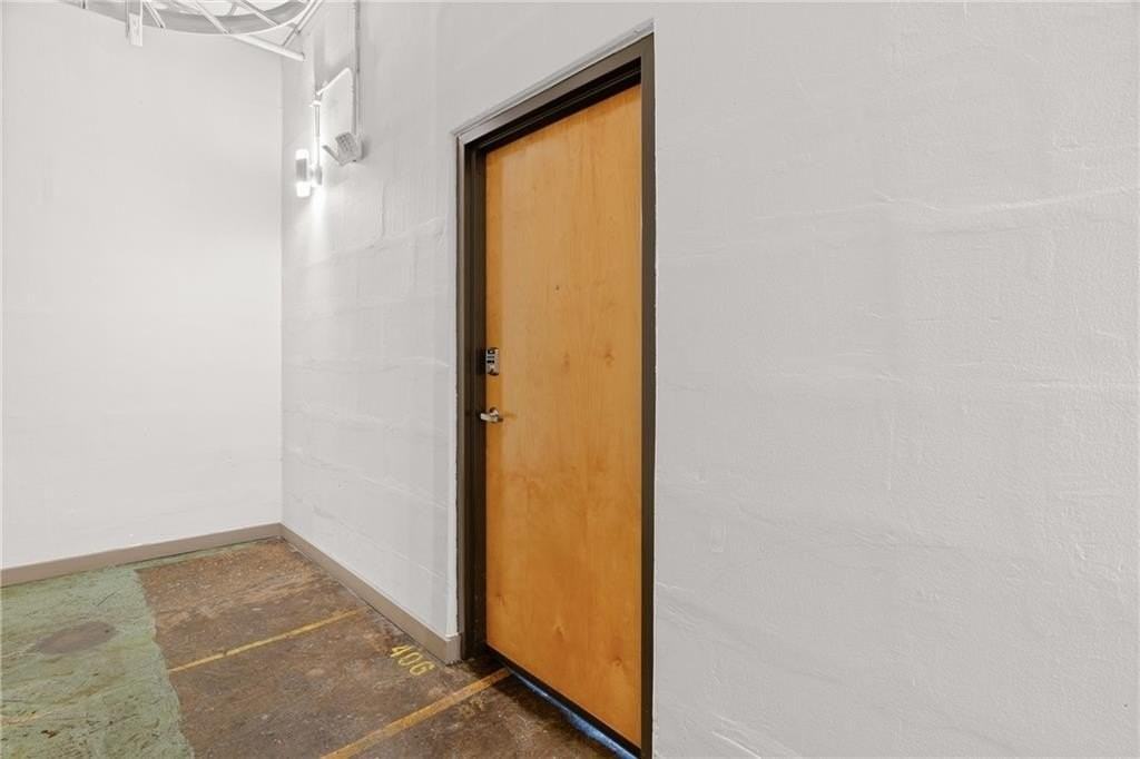426 Marietta St Nw #406 - Photo 6 of 32