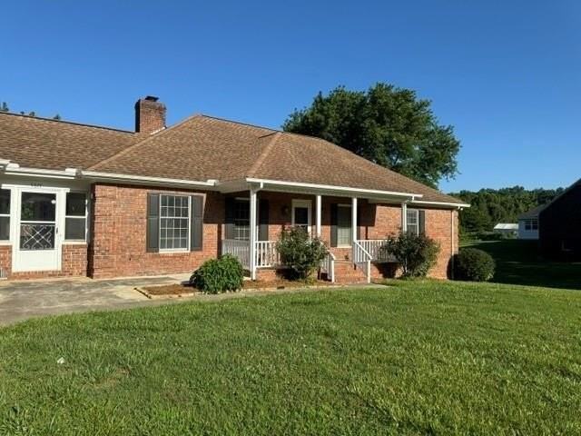 5677 Bentley Rd - Photo 2 of 27