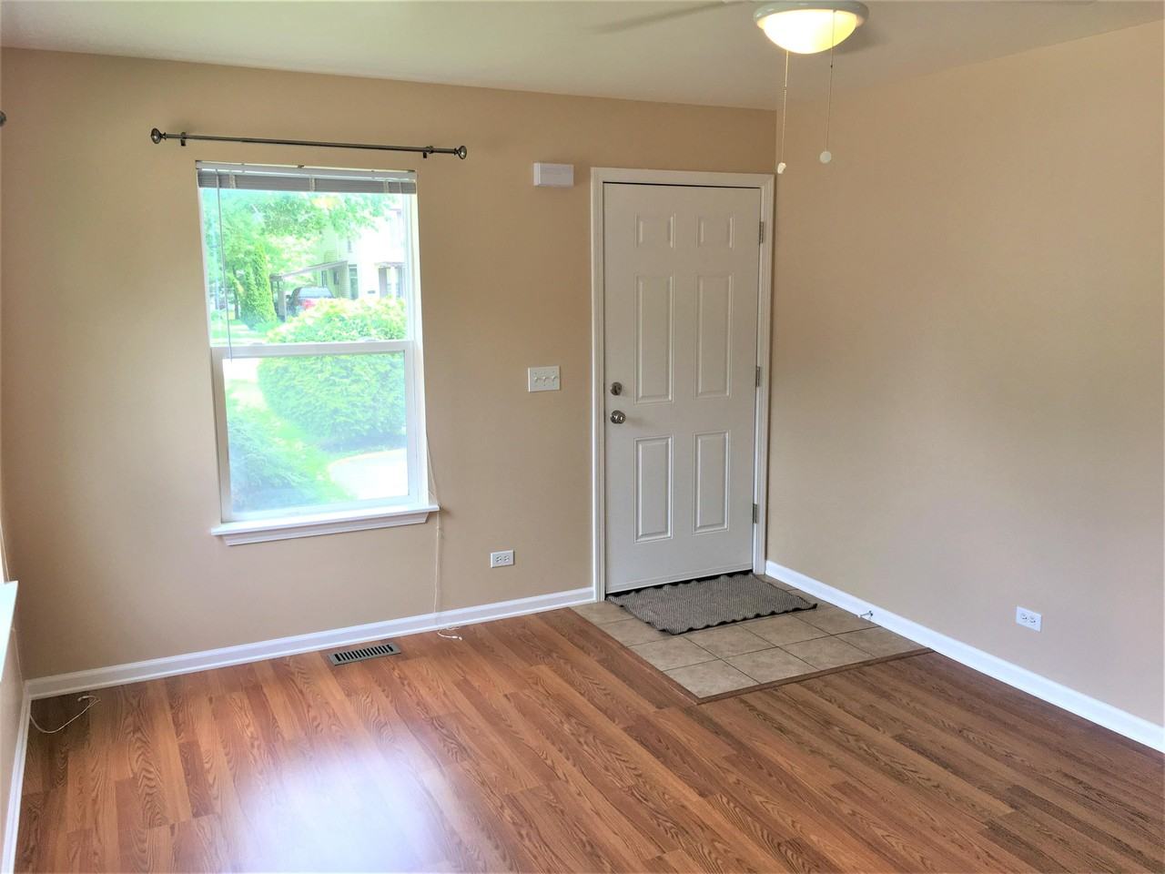 516 Stilson St #2 - Photo 3 of 16