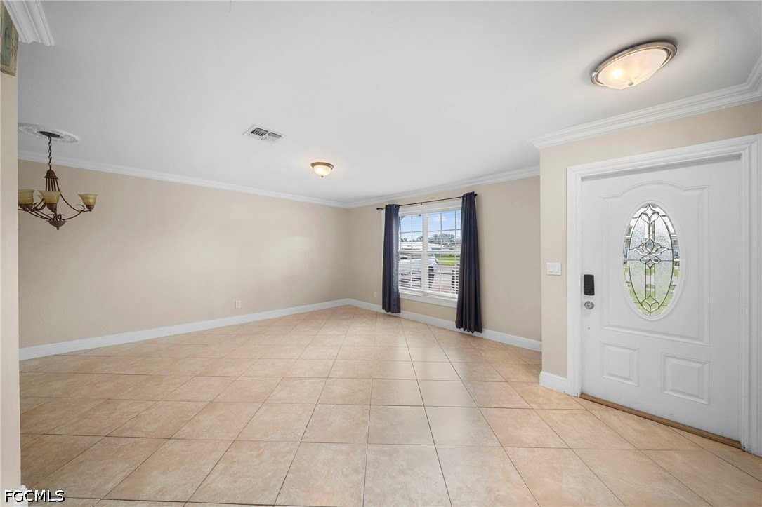 3402 Santa Barbara Blvd - Photo 5 of 23