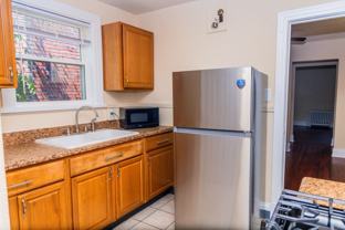 1518 Porter St - Photo 1 of 1