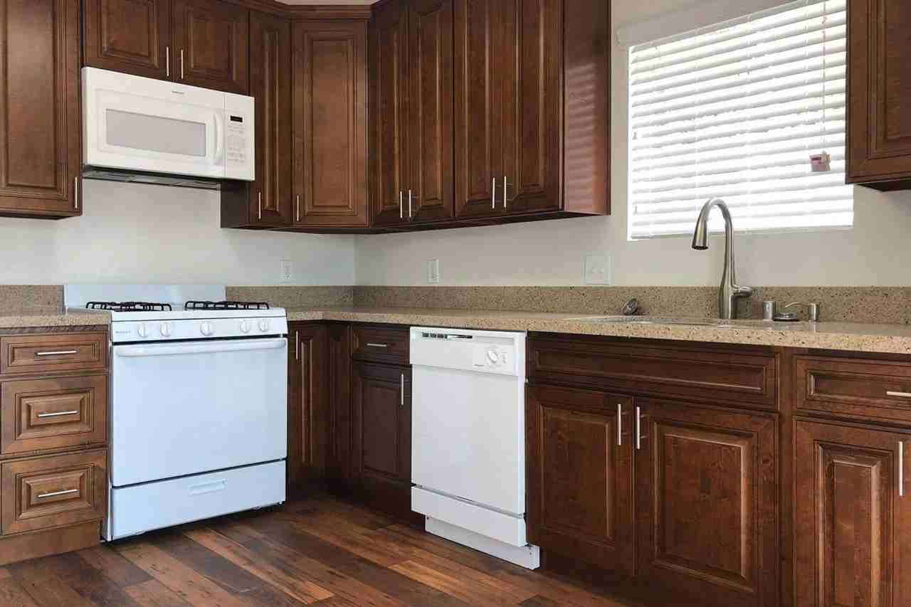 Lamar Garden Townhomes! - Photo 3 of 13